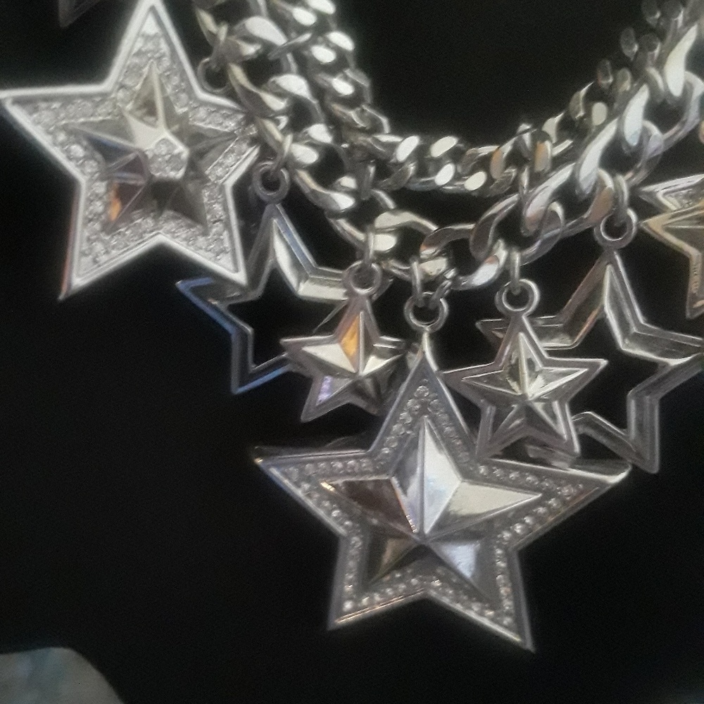Necklace - Picture 5 of 7